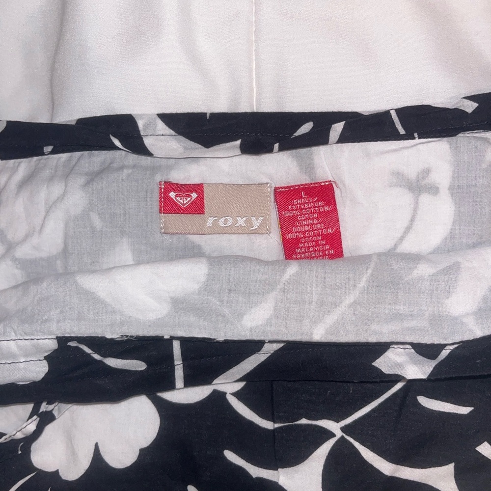 Roxy Black and White Floral Skirt